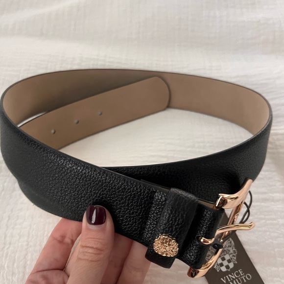 Vince Camuto Black and Gold Belt - Picture 7 of 7